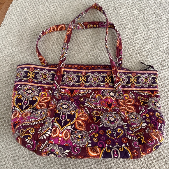 Vera Bradley Tote - Picture 2 of 3